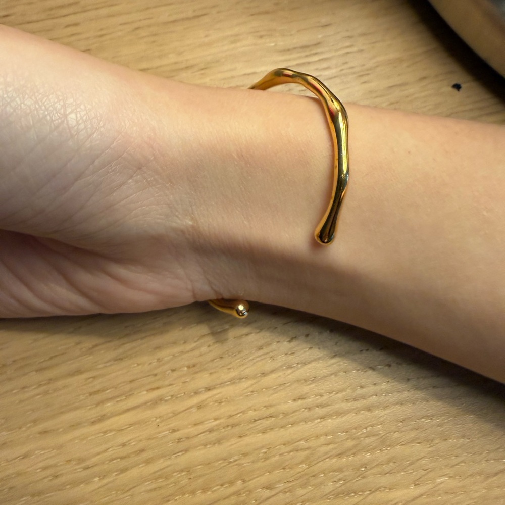 Missoma gold pleated bangle - Picture 2 of 4